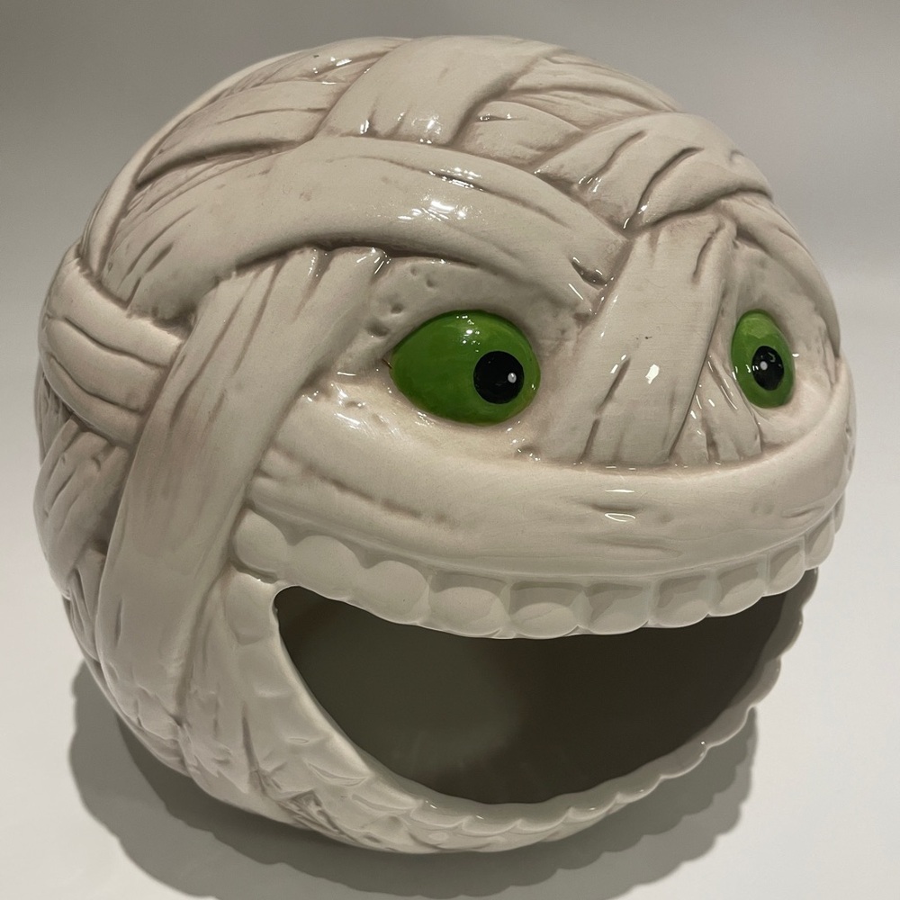 Mummy Halloween decor